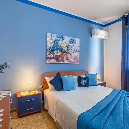 Apartment La Casa Blu Avola