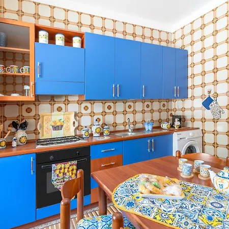 La Casa Blu Appartement *